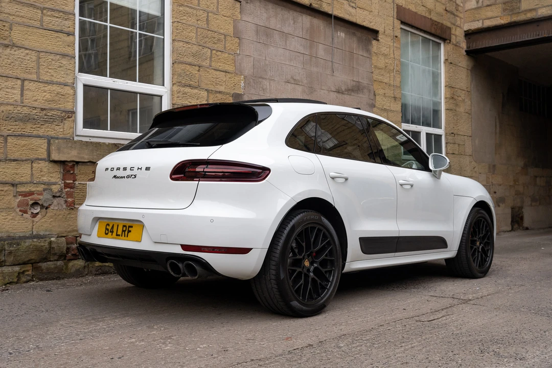 2016 Porsche Macan GTS - Image 6 of 31