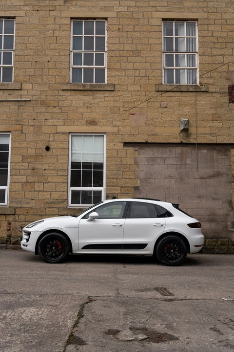2016 Porsche Macan GTS - Image 20 of 31