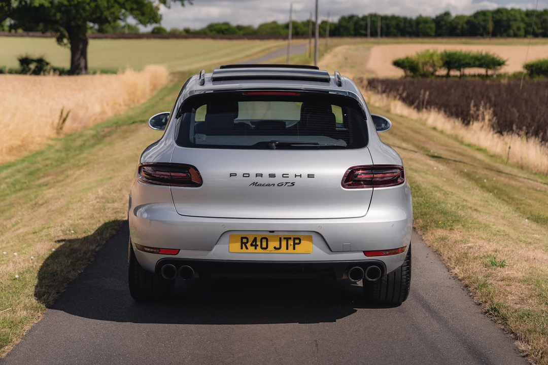 2016 Porsche Macan GTS - Image 14 of 31