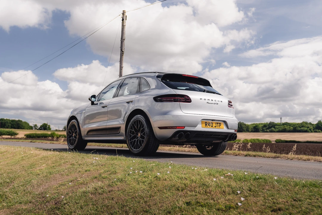 2016 Porsche Macan GTS - Image 6 of 31