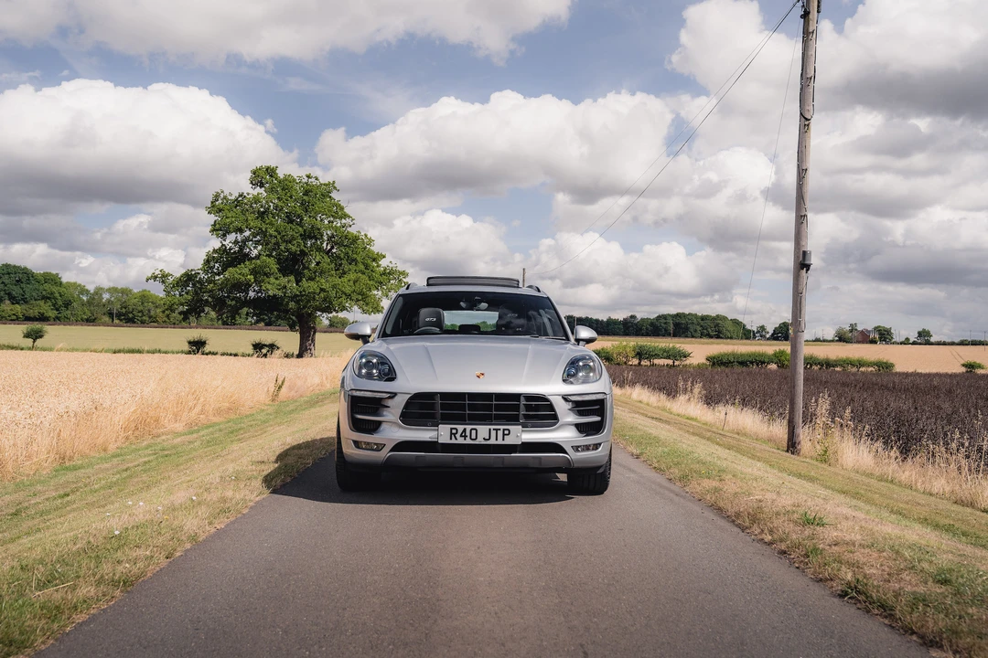 2016 Porsche Macan GTS - Image 3 of 31