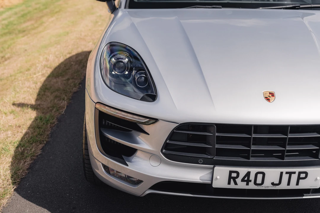 2016 Porsche Macan GTS - Image 24 of 31
