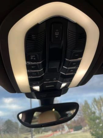 2016 Porsche Macan S - Image 12 of 21