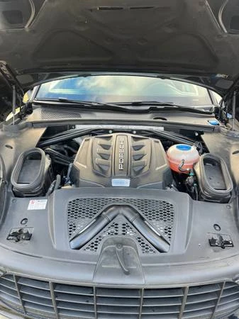 2016 Porsche Macan S - Image 17 of 21