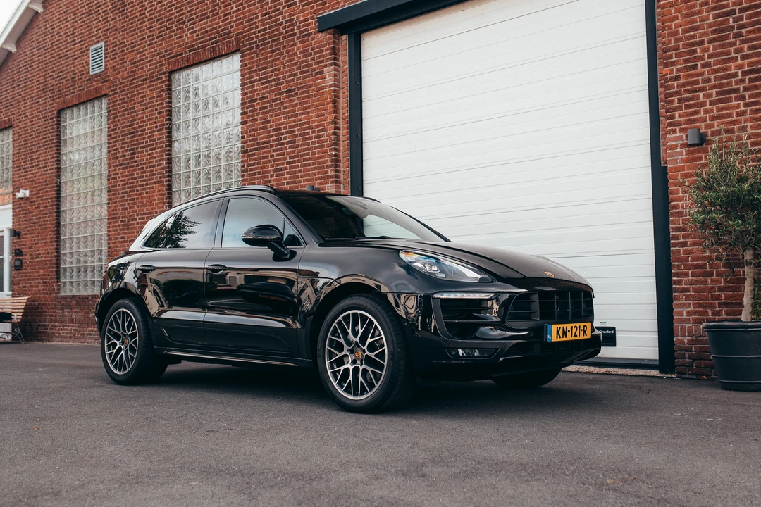 2016 Porsche Macan S - Image 10 of 31