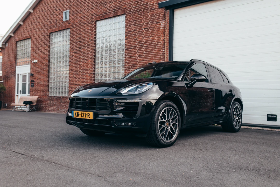 2016 Porsche Macan S - Image 4 of 31