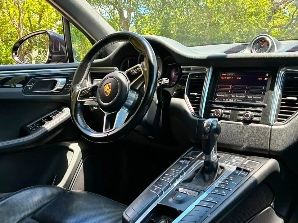 2016 Porsche Macan S - Image 9 of 13