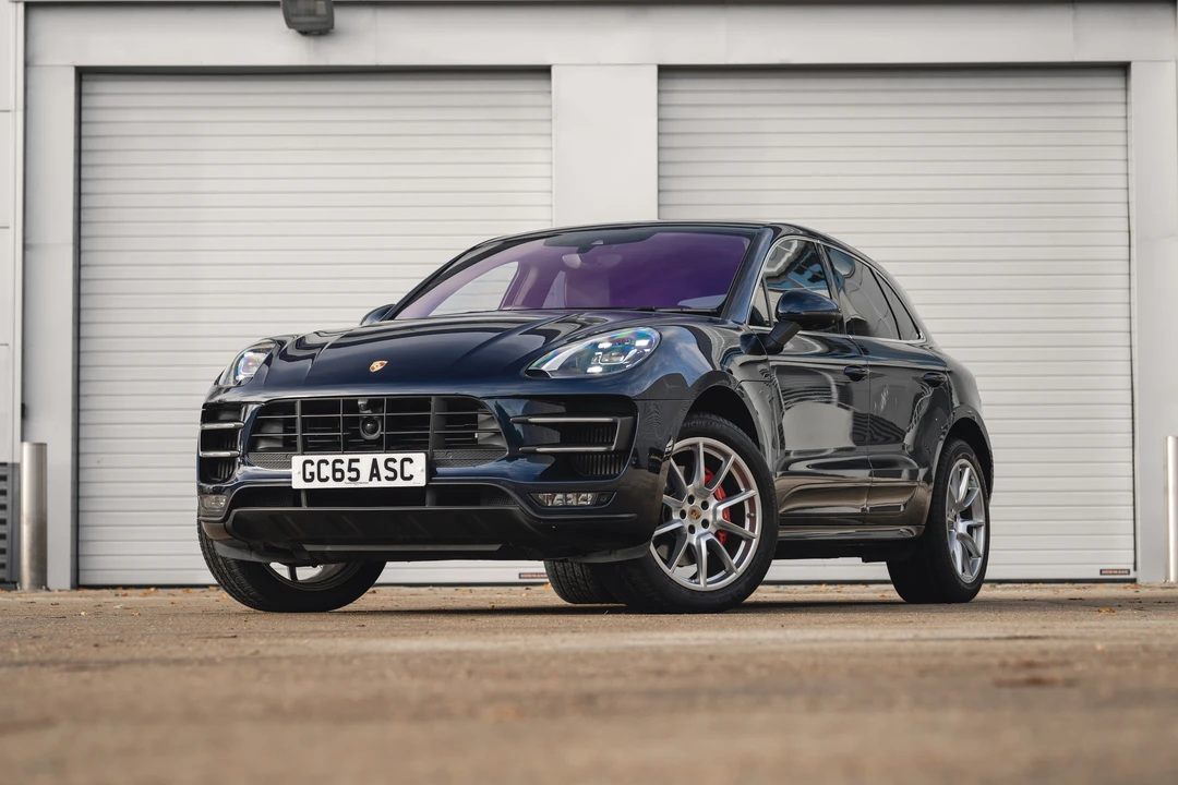 2016 Porsche Macan Turbo - Image 10 of 31