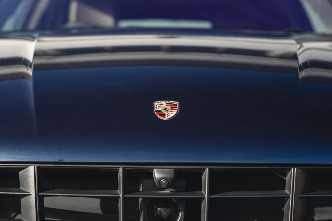 2016 Porsche Macan Turbo - Image 24 of 31