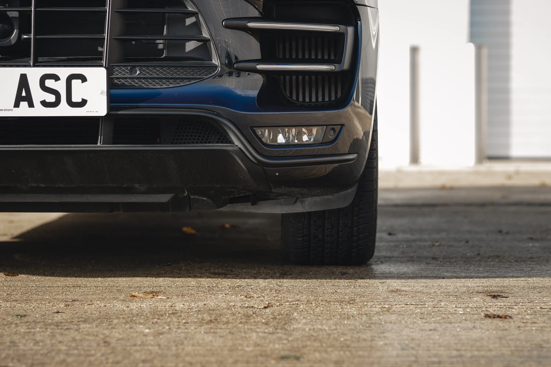 2016 Porsche Macan Turbo - Image 30 of 31