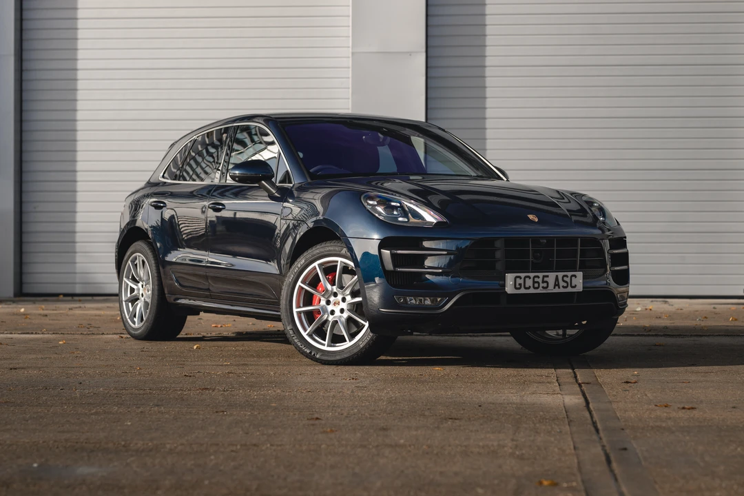 2016 Porsche Macan Turbo - Image 4 of 31