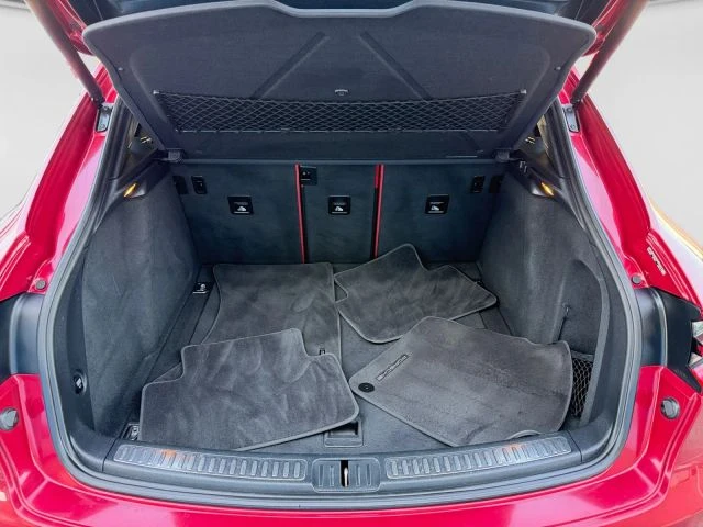 2016 Porsche Macan - Image 16 of 31