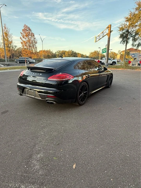 2016 Porsche 970 Panamera - Image 4 of 8