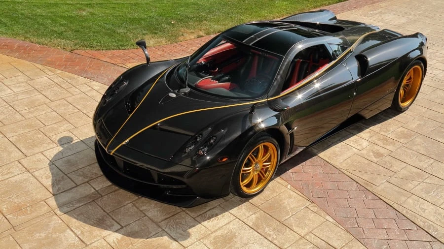 2016 Pagani Huayra - Image 22 of 27