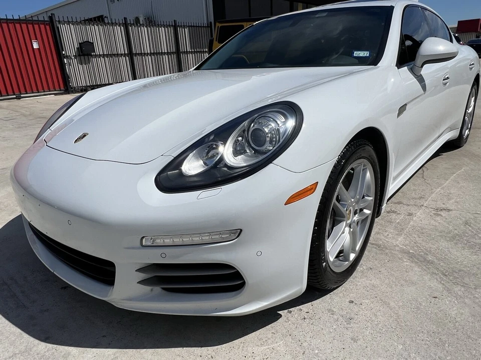 2016 Porsche 970 Panamera - Image 3 of 21