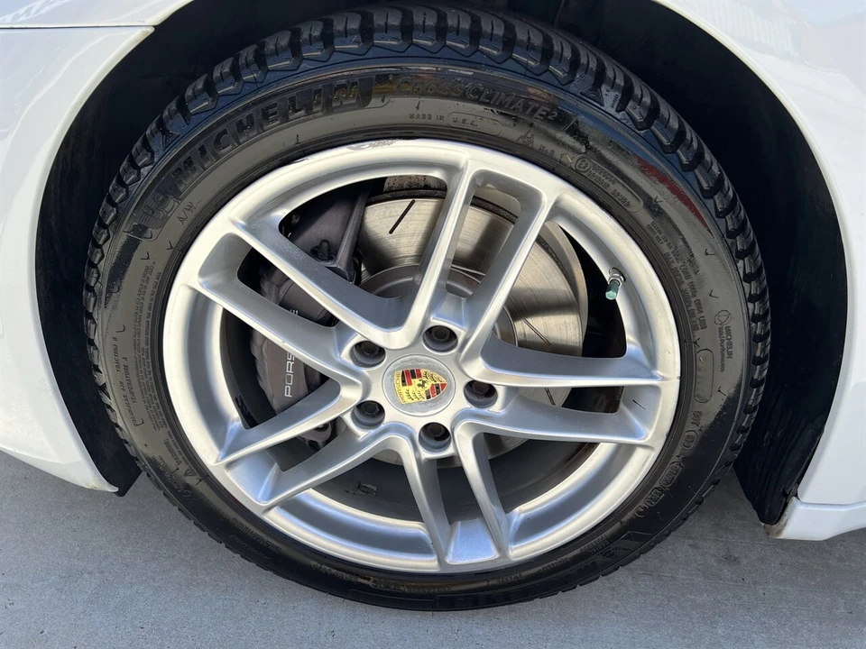 2016 Porsche 970 Panamera - Image 17 of 21