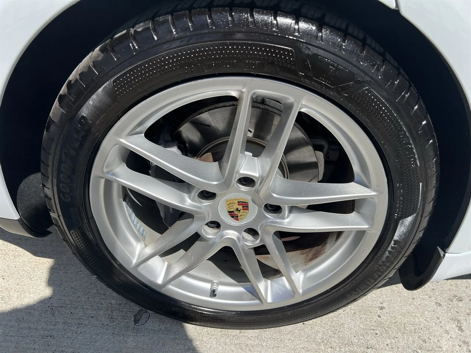 2016 Porsche 970 Panamera - Image 15 of 21