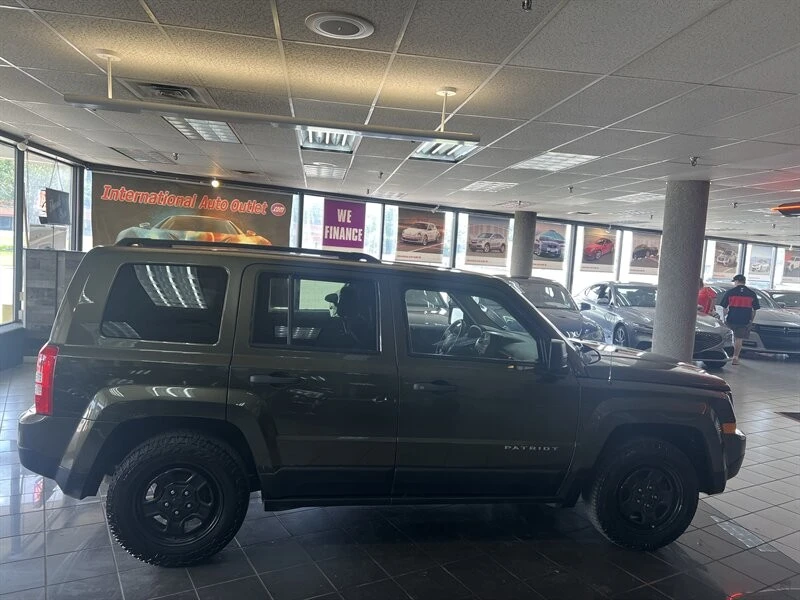 2016 Jeep Patriot - Image 4 of 4