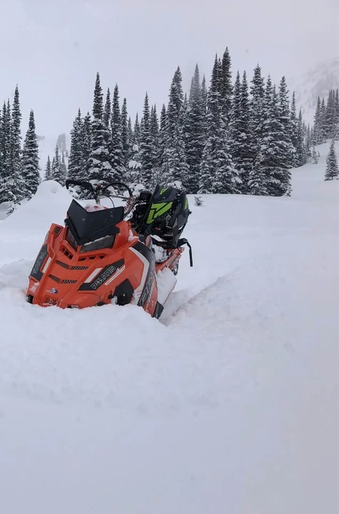 2016 Polaris - Image 2 of 10