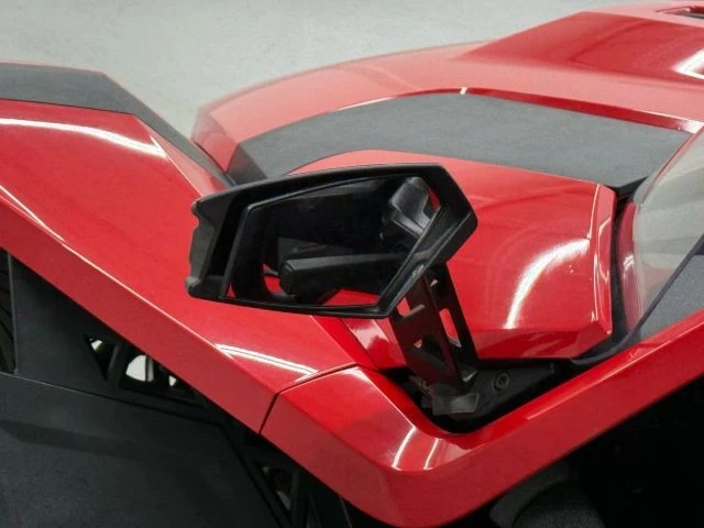 2016 Polaris Slingshot - Image 9 of 21