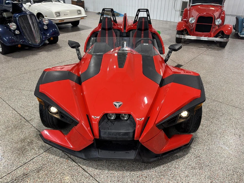 2016 Polaris Slingshot - Image 3 of 17