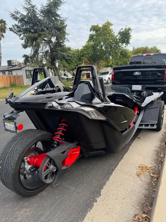 2016 Polaris Slingshot - Image 4 of 6