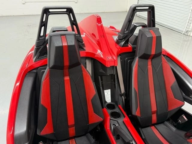 2016 Polaris Slingshot - Image 19 of 21