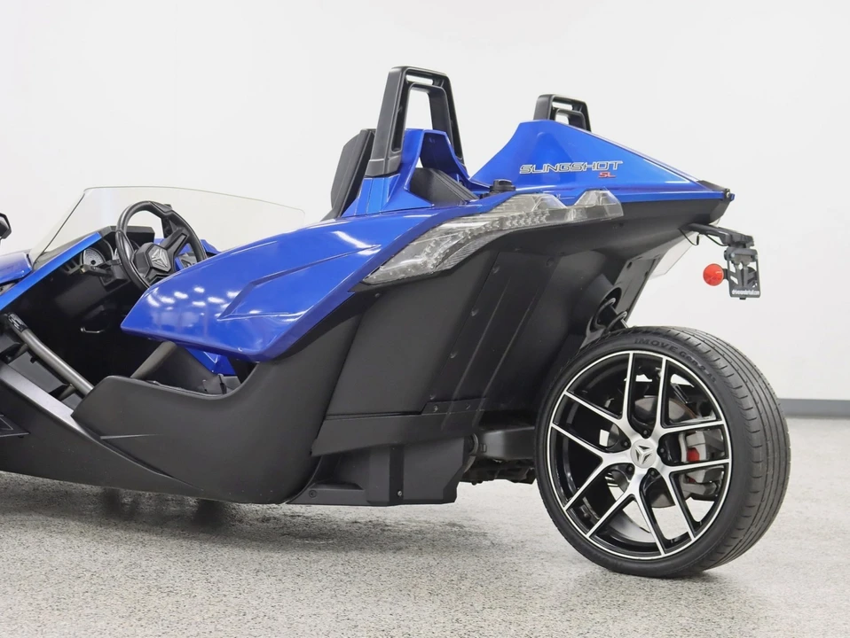 2016 Polaris Slingshot - Image 9 of 12