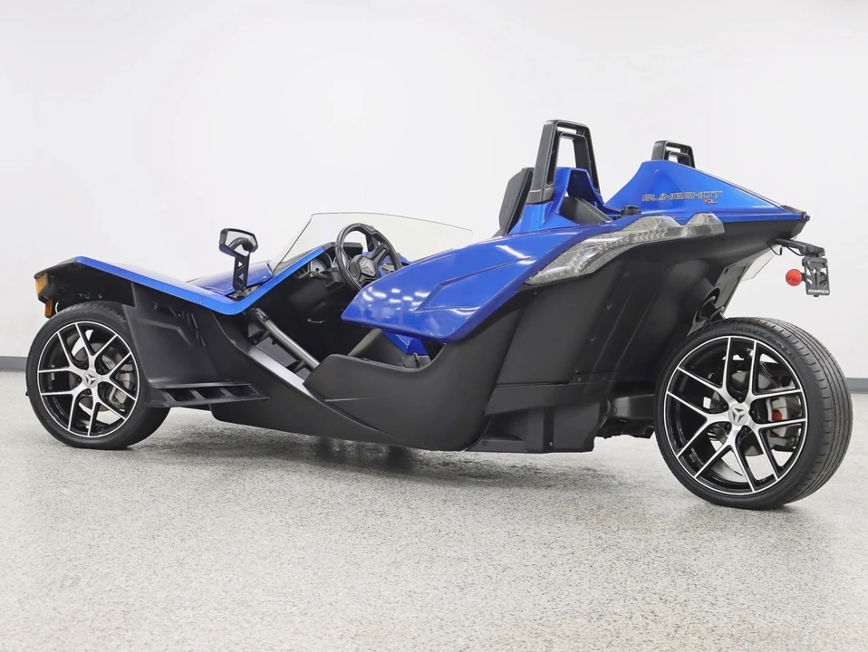 2016 Polaris Slingshot - Image 8 of 12