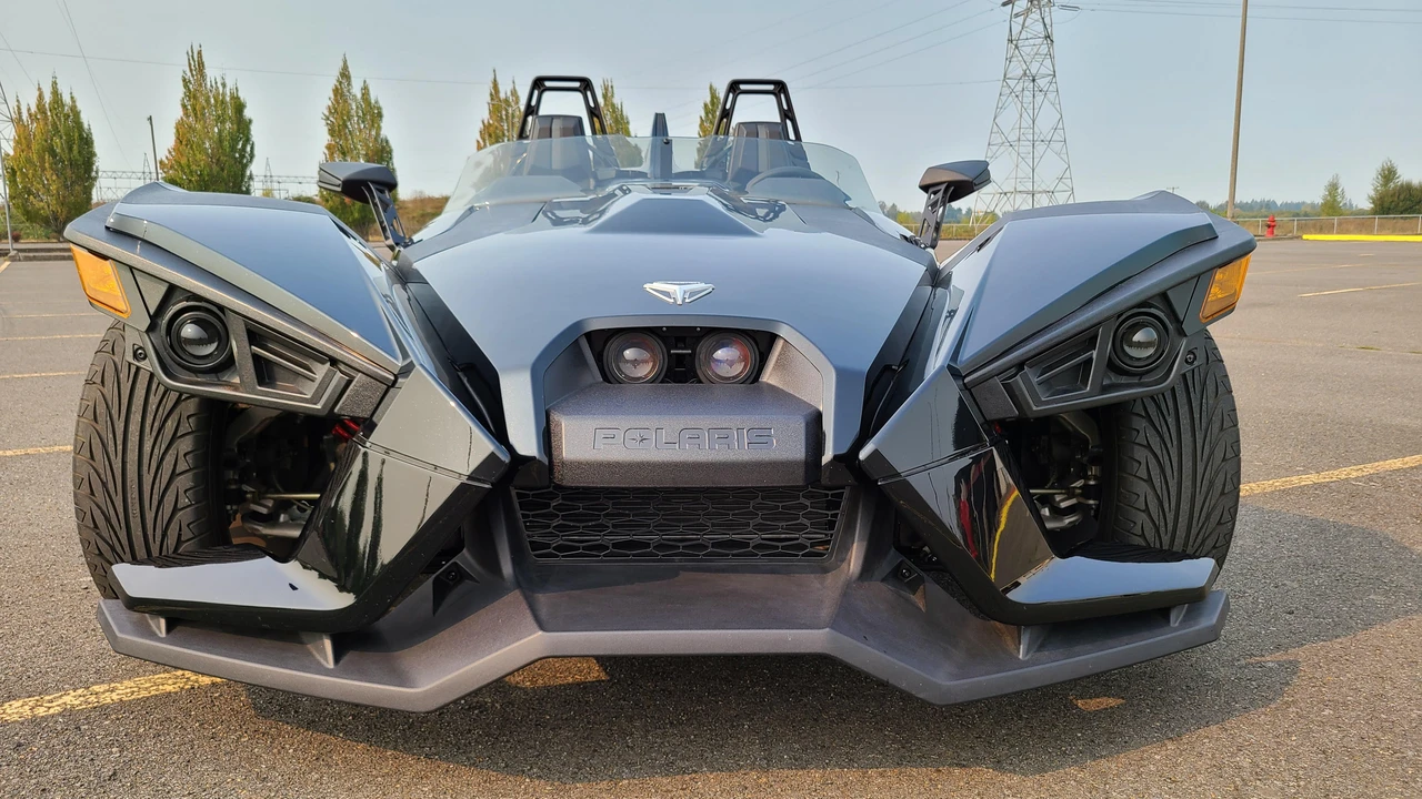 2016 Polaris Slingshot - Image 6 of 31