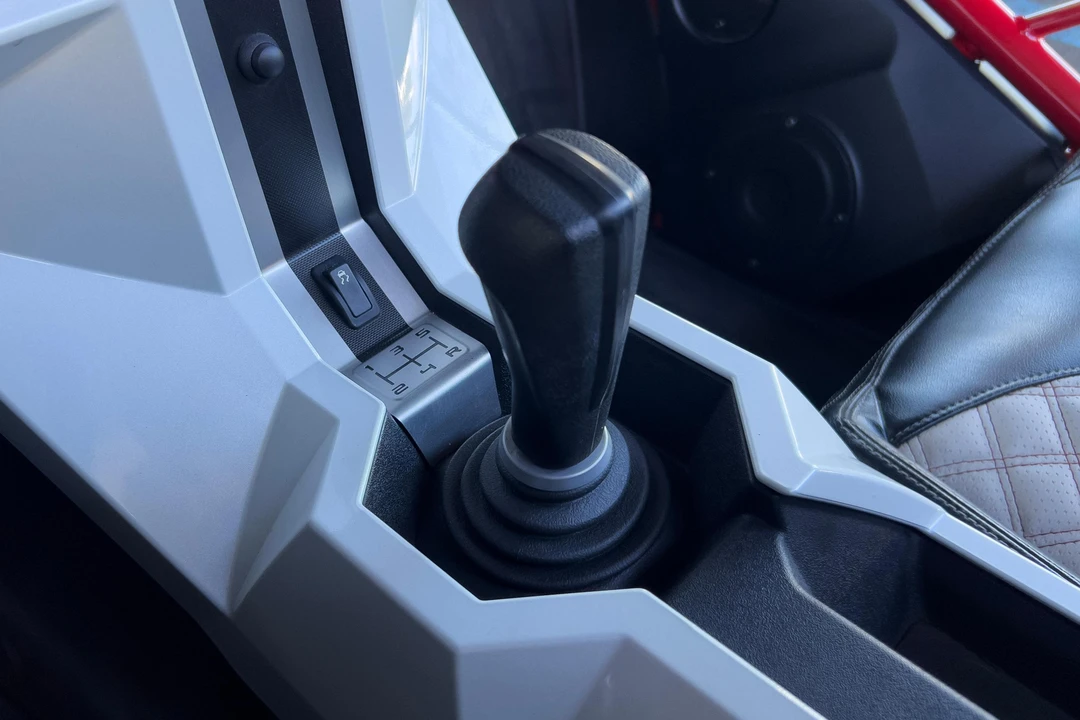 2016 Polaris Slingshot - Image 30 of 31