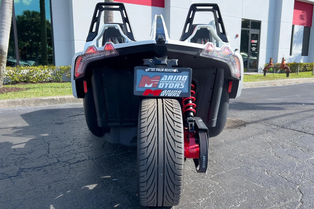 2016 Polaris Slingshot - Image 5 of 31
