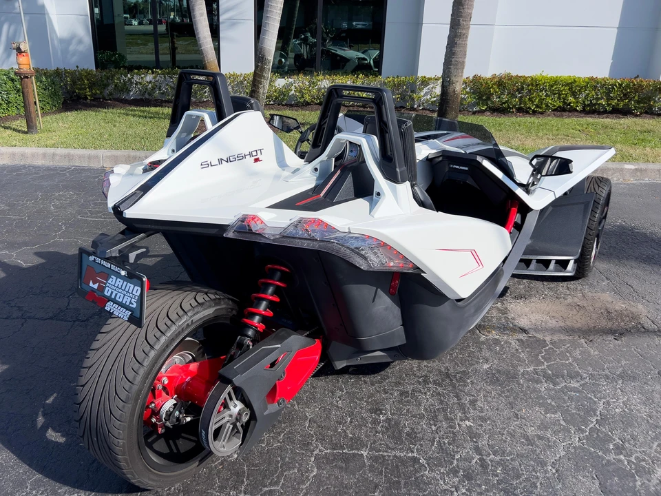 2016 Polaris Slingshot - Image 12 of 31
