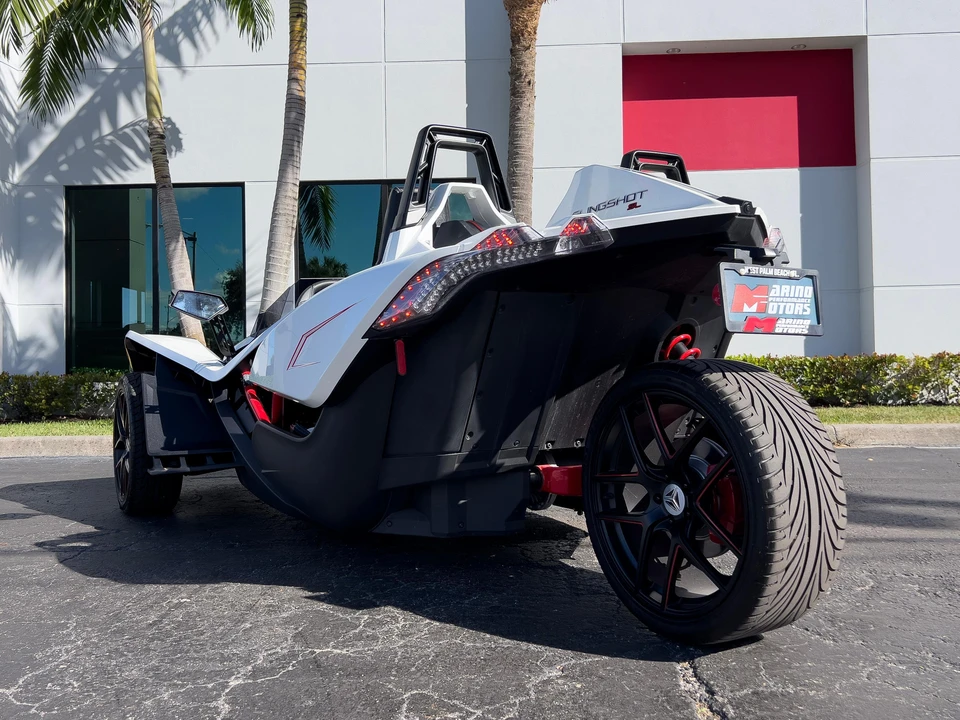 2016 Polaris Slingshot - Image 9 of 31