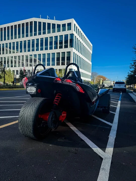 2016 Polaris Slingshot - Image 4 of 8