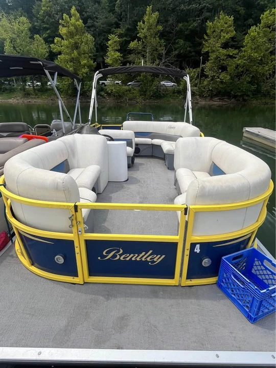2016 Bentley - Image 3 of 6