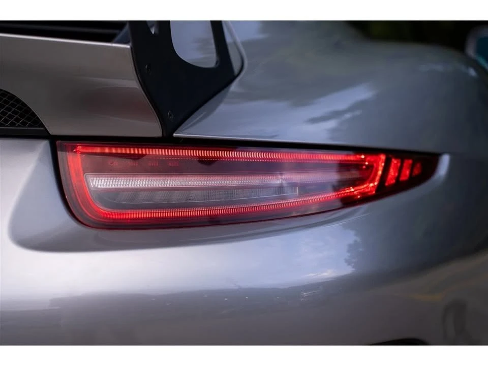 2016 Porsche 991 GT3 RS - Image 17 of 20