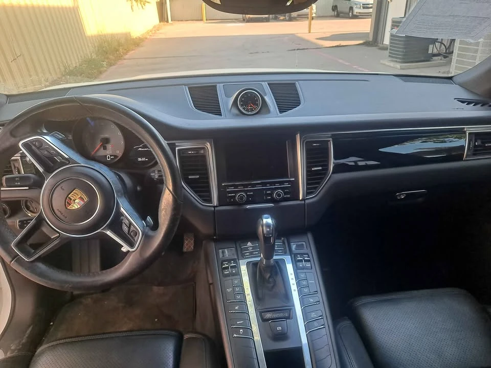 2016 Porsche 958 Cayenne - Image 7 of 11