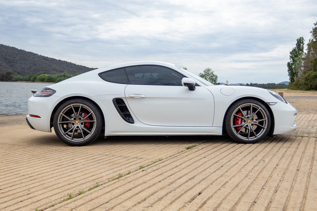 2016 Porsche 718 Cayman S - Image 5 of 31