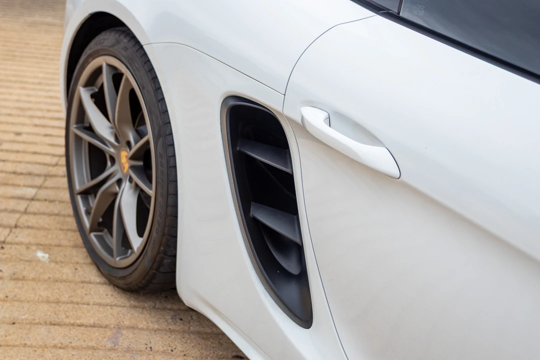 2016 Porsche 718 Cayman S - Image 27 of 31