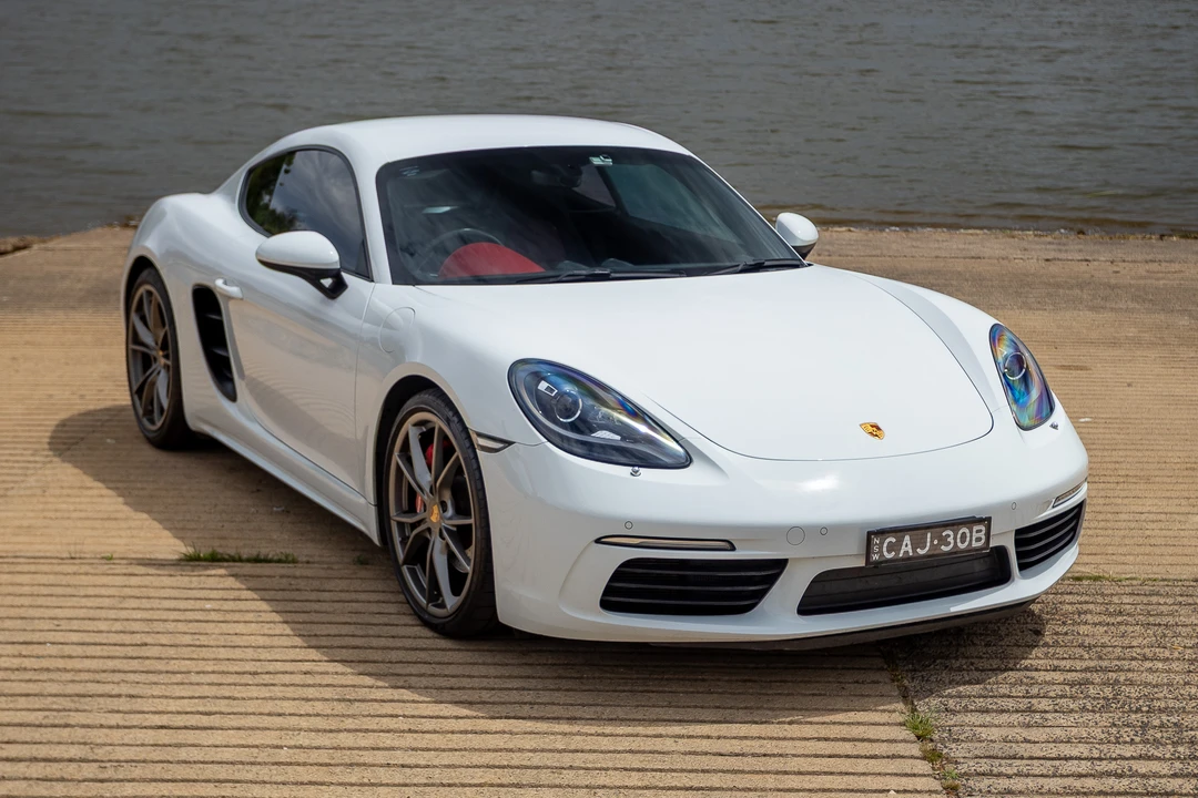 2016 Porsche 718 Cayman S - Image 12 of 31