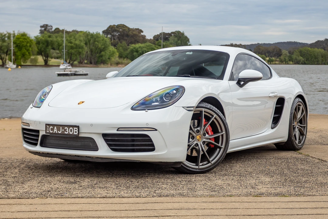 2016 Porsche 718 Cayman S - Image 10 of 31