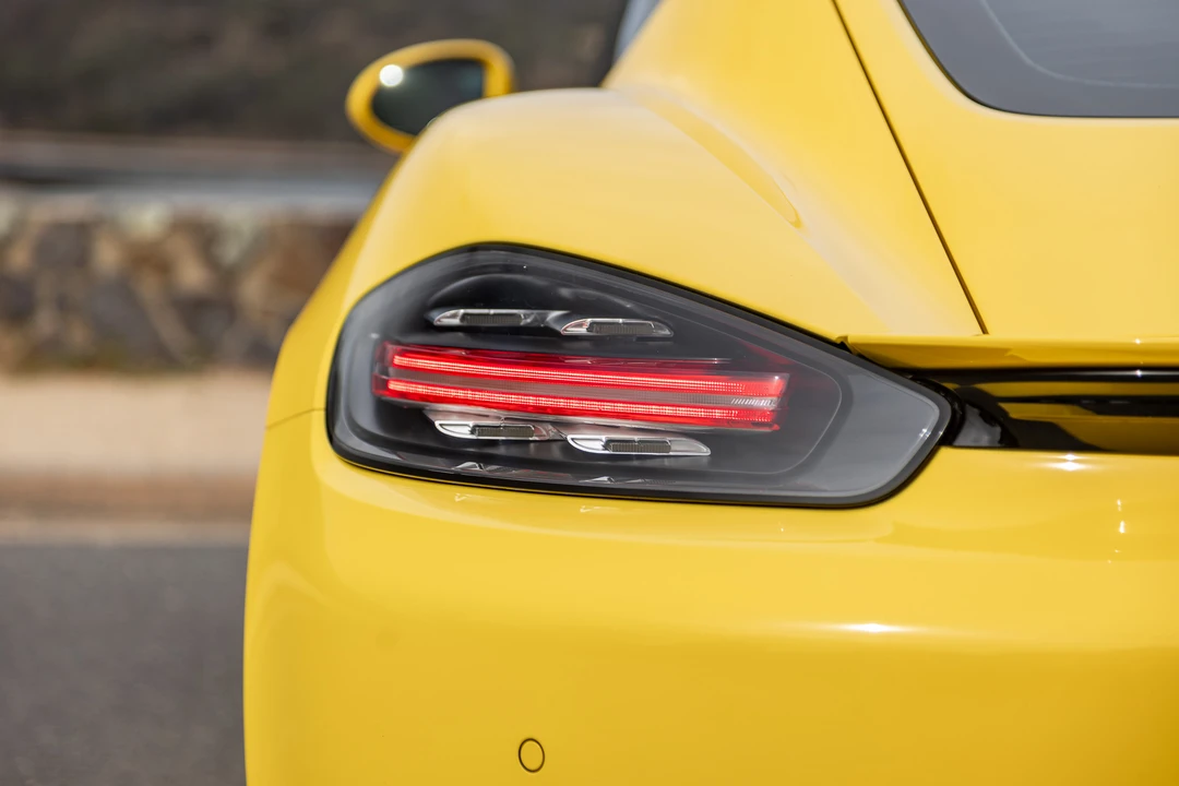 2016 Porsche 718 Cayman S - Image 26 of 31