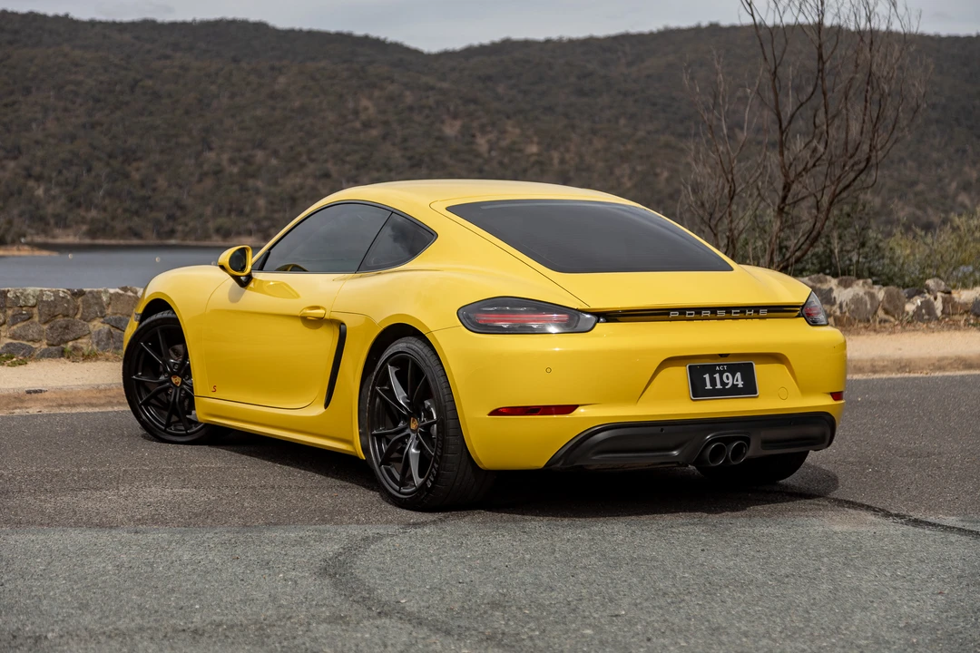 2016 Porsche 718 Cayman S - Image 13 of 31