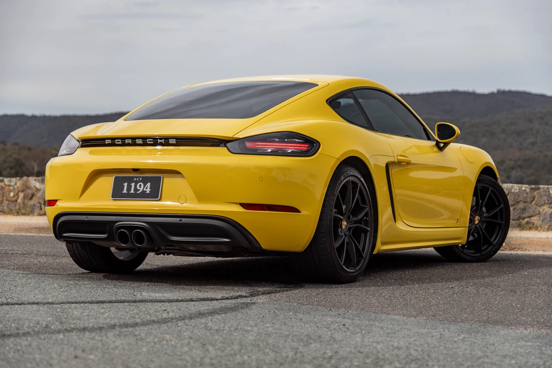 2016 Porsche 718 Cayman S - Image 14 of 31