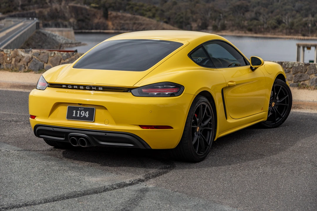 2016 Porsche 718 Cayman S - Image 7 of 31