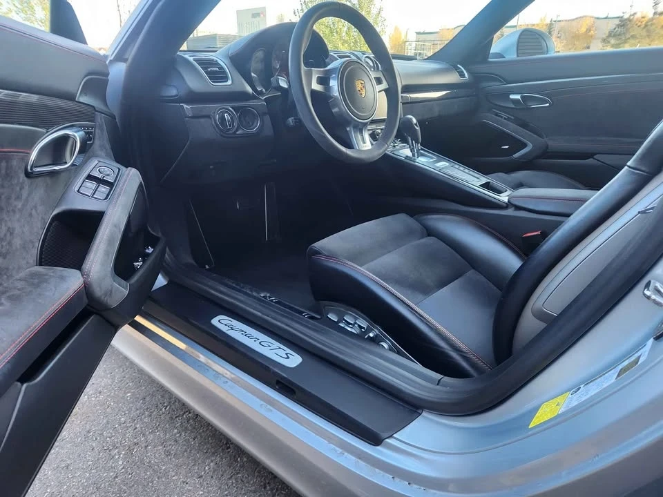 2016 Porsche 718 Cayman - Image 6 of 9