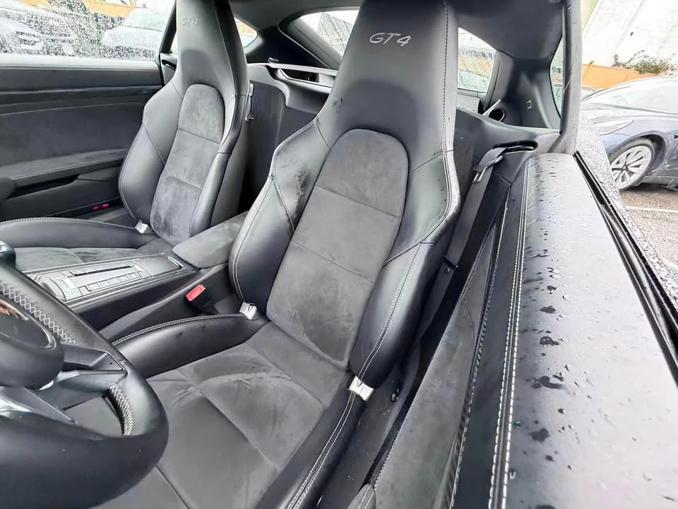 2016 Porsche 981 Cayman GT4 - Image 17 of 20
