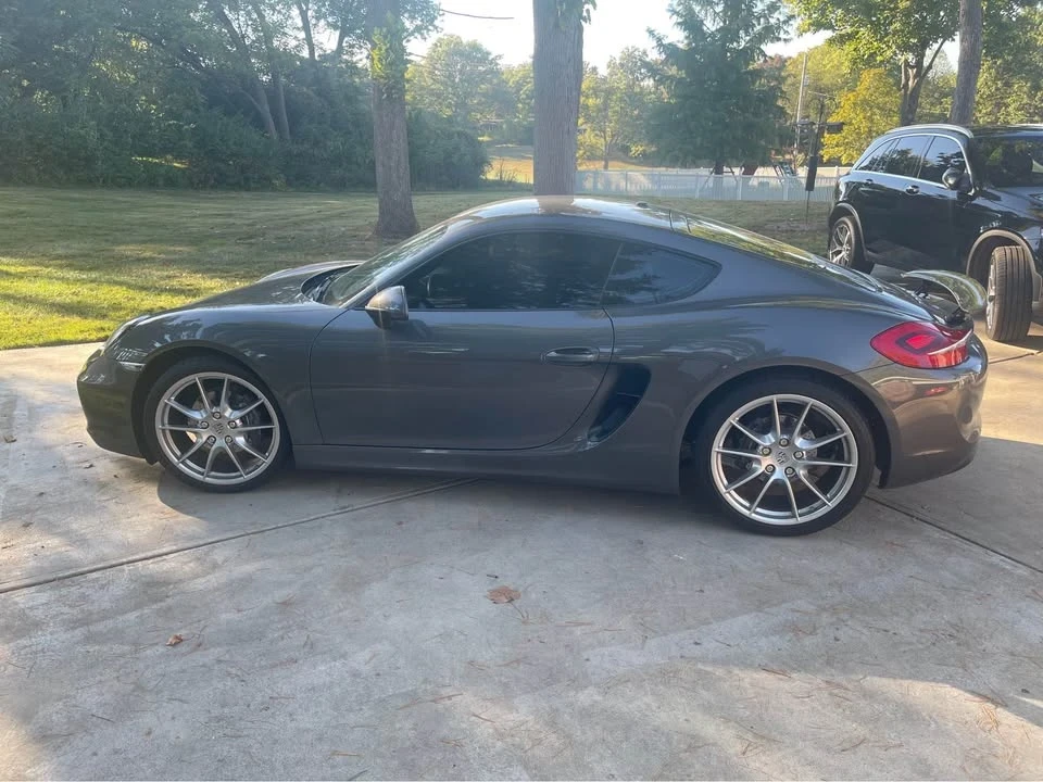 2016 Porsche 718 Cayman - Image 2 of 8