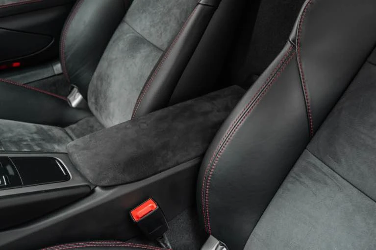 2016 Porsche 981 Cayman GT4 - Image 10 of 14